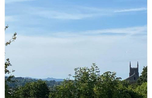 Rainbow View - Modern, central 1-bed flat, free on-site parking - Foto 16