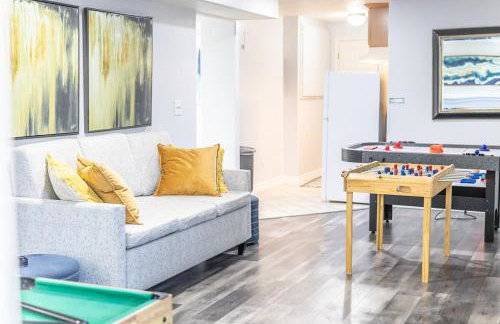 Farmington Gem 6BR Hot Cold Tub Sleeps 15 - Foto 21