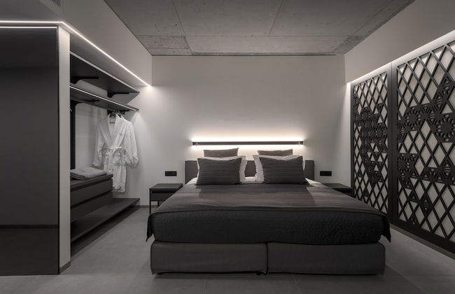 Essence Suites - Photo 21