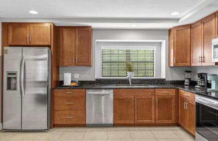 Sunny Summer Magic - Stay in TownHome by Disney - Foto 11
