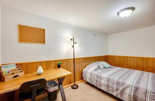 17 Mi to Town Peaceful Golden Cabin! - Photo 18