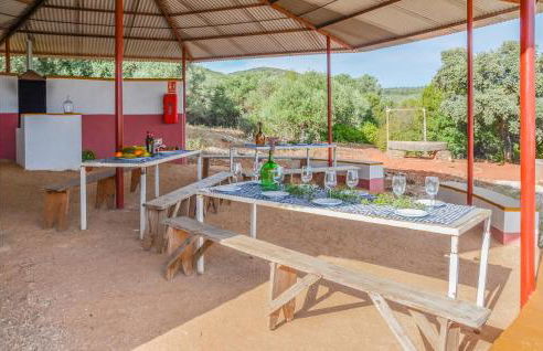 Nice Home In Estepa With Wifi - Photo 14