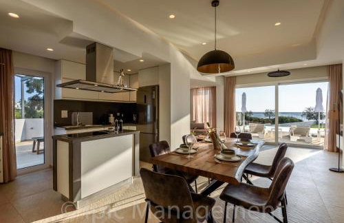 Villa Pelagia A Superb Southern Stay - Photo 7