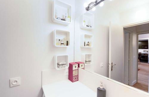 Paris-Daumesnil - Grand 2 pièces de charme sur jardin - 61m2, pour 4p - Large 4 star charming 1 BR apt for 4 with AC - Classement Officiel 4 étoiles - Foto 21