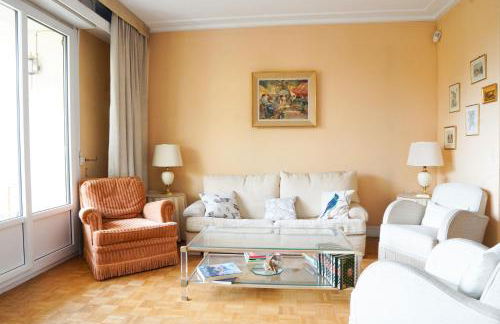EXIGEHOME-Bel appartement 3 chambres grands volumes - Foto 25