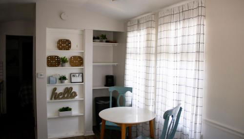 Clyde's Cabin with a private Hot Tub - Foto 4