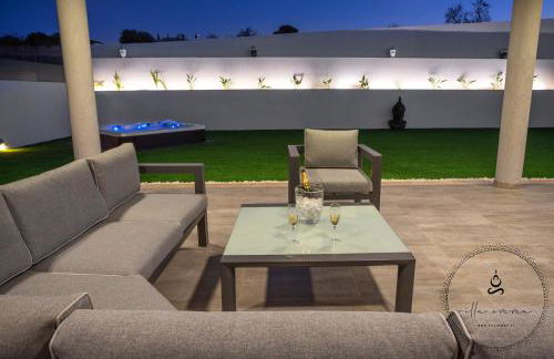 V5 Villa Emma - Luxury 5 bedroom villa in Alvor with private Pool and Jacuzzi - Foto 40