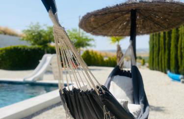 Cuevas Helena - Foto 1