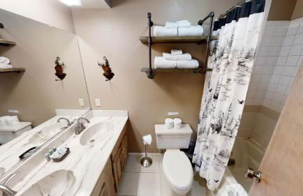 Rose Rock Mountain View - Pet Friendly - Fireplace - WiFi - Hot Tub - Washer - Dryer - Foto 21