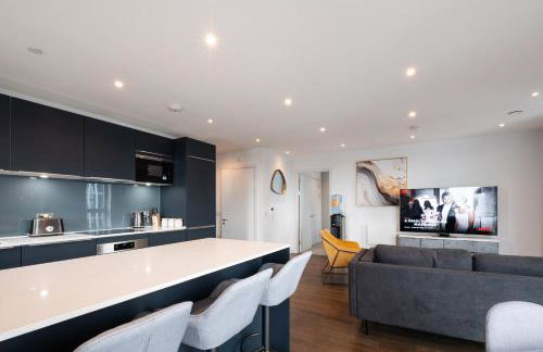 Stylish 2 BDR Apartment By Torr Property Group Short Lets & Serviced Accommodation With Free WiFi Central Manchester - Foto 40