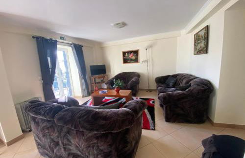 Guest House Santinhos - Foto 18