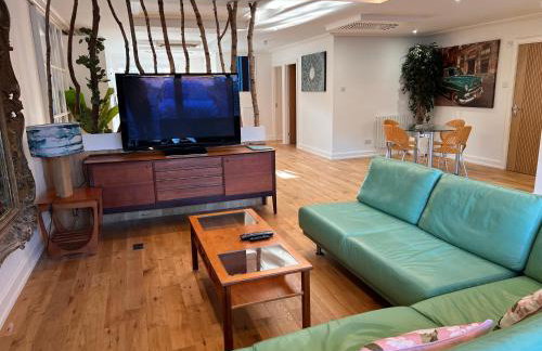 Lux Light Spacious- Chilterns - Pass the Keys - Foto 2