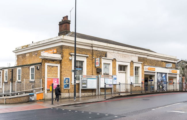 NEW Stylish 1 Bedroom Flat With Garden London - Foto 19