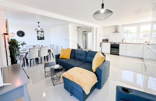 Luxury Nest 10 Guests Free Parking Middlesbrough - Photo 7