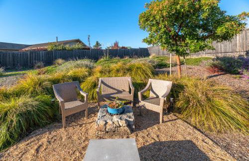 High Tide Haven - Hot Tub Harbor Views - Foto 34