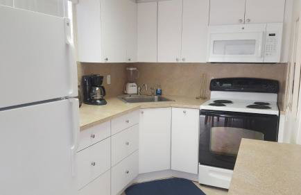 Sunrise Ocean Suites - Photo 69