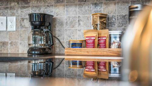 Hot Tub, 3BR for 10, Near Ark, Private Parking - Foto 5