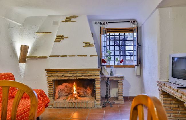 Cuevas El Moral - Foto 43