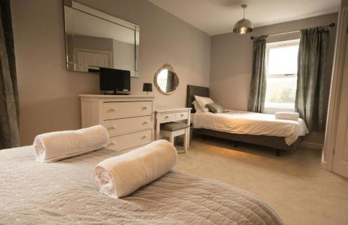 Hardwick Cottage- Darwin Lake Holiday Village - Foto 1