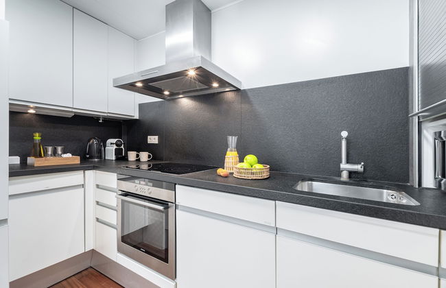 Aspasios Paseo de Gracia Apartments - Photo 15