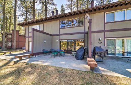 Quiet Home with Graeagle Meadows Golf Course View! - Foto 28