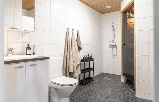 Homelike 1BR Apt. with Sauna & Parking - Foto 13
