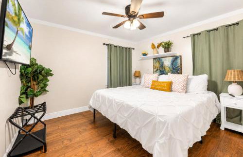 2 Homes • Hot Tubs x2 • Heated Pool • Fire Pit - Foto 24