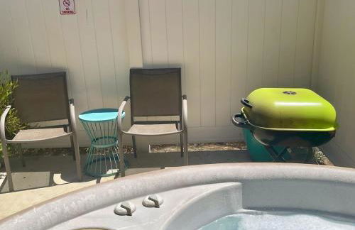 Squirrel View Hot tub BBQ Patio Shuffle Board - Foto 3