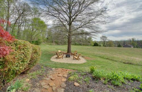 Pet-Friendly Cottage with Game Room and Fire Pit! - Foto 30