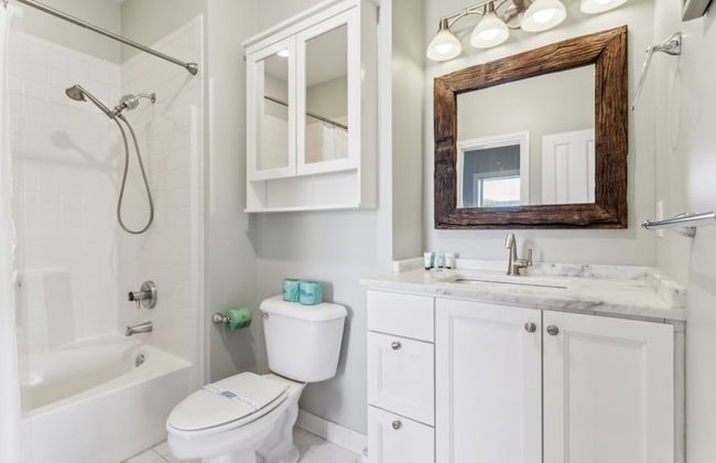 Coral Cottage- min From Beach Park With King bed - Foto 47