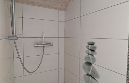 Appartement lumineux 3 chambres, terrasse, proche commerces et ski, avec WiFi - FR-1-589-677 - Foto 29