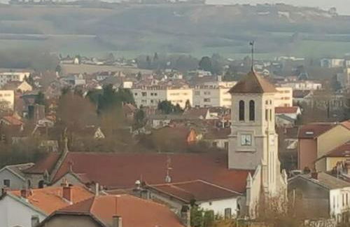 Gîte avec jardin clos, terrasse et Wi-Fi, proche de Verdun - FR-1-585-42 - Foto 2