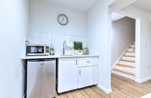 Updated Landover Apartment - WFH Friendly! - Foto 2