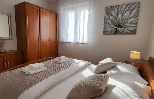 SUN apartment with SEA VIEW and shared POOL - Foto 17