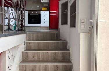 Villa Azur - 2 pièces rez-de-jardin dans une maison avec piscine - Foto 8