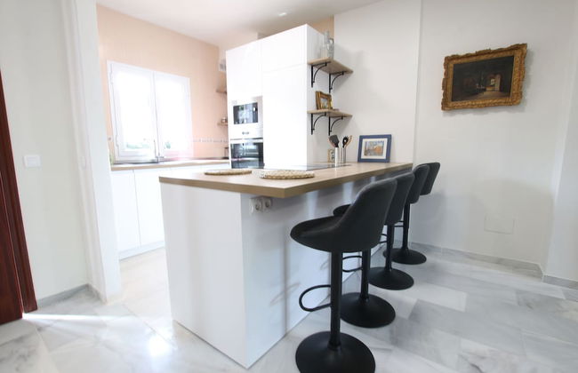 Luxury 4 Pers Apartment in Alhaurin de la Torre - Foto 5