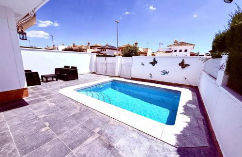 Gregorys Poolside Villa - Foto 34