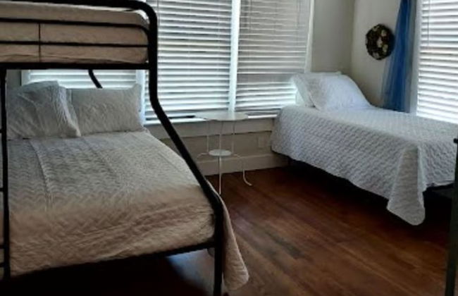 3BR3BA Urban Escape Just Minutes From Downtown - Foto 6