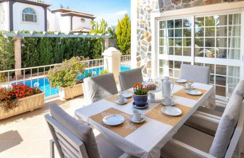 Villa Oliveira Family villa BBQ Pool - Foto 10