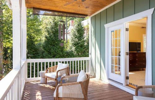 Hot Tub, Deck w/ Breathtaking Mountain Views - Foto 34