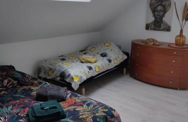 Familly 3 se trouve a 10 min du circuit des 24 h du mans 1 H 30 du péage saint Arnoult 15 min du pôle européen du cheval a savignee l'évêque - Photo 13