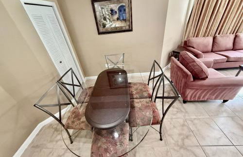 Entire Condo - 3Bed 2Bath- 5 mins to Disney Park - Foto 33