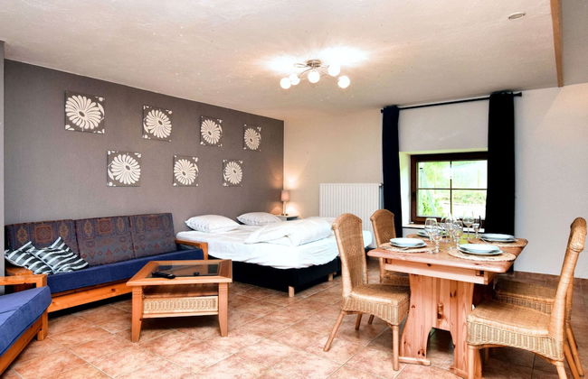 Holiday Home in Ardennes With Scenic Terrace - Photo 12