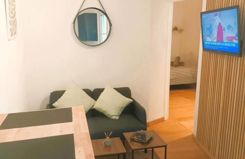 Le Cosy Colbert - T2 - Cathédrale - Wifi - TV - Foto 6