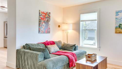 3 Mi to Downtown Youngstown Apt with Deck! - Photo 4