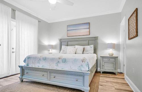 Two Homes, Private Pool, Game Room & Steps to the Beach - Foto 15