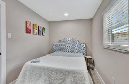 Sunshine Villa - with Private Pool - Foto 24