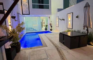 Casa Brilho da Lua - 3 Suítes, apenas 300m da Praia - Foto 1