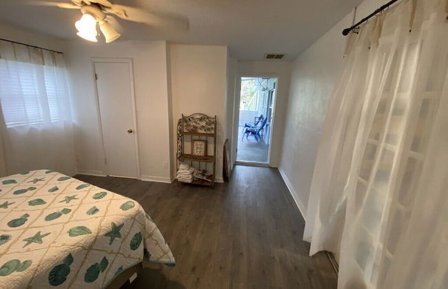 Waterfront Paradise on half an acre - Foto 4