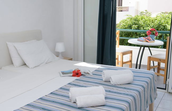 Hiona Seaside - Photo 2